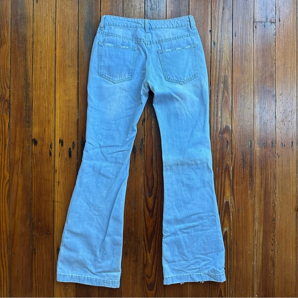 SHEIN light wash distressed midrise flare jeans 26 - Picture 5 of 5